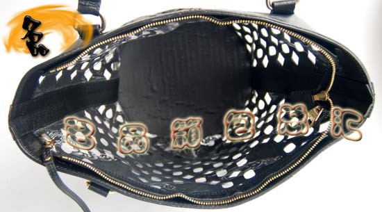 1026 Prada 最新款女包 Prada女包 時尚休閑女士單肩包 原版一比一品質 黑色