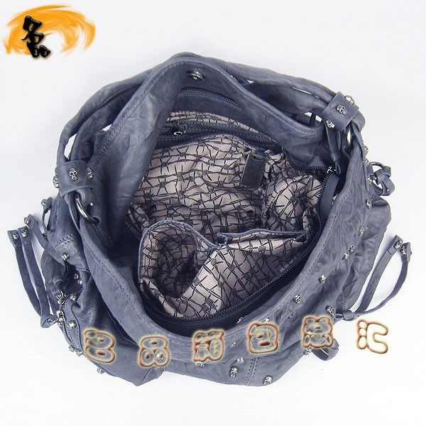 0155  R˹¿μ  ȫƤrŮ t^μ THOMAS WYLDE