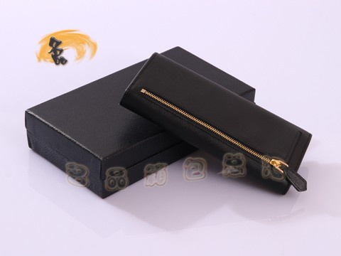 1M1132 Prada¿ rţƤŮʿLXA _XA PradaX Ů ɫ