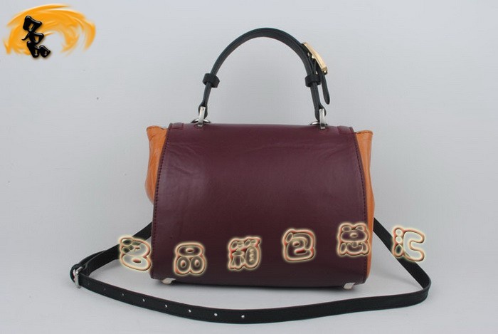 2798 Fendi原版皮女士手提包 芬迪最新款時尚女士斜挎包 Fendi女包 Fendi斜挎包 橙配酒紅色