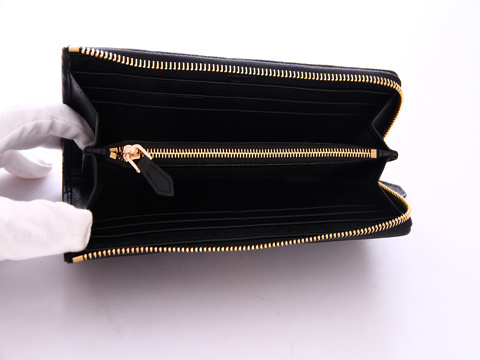 1M1183 Prada錢包 牛皮格子車線半開式女士錢包 普拉達錢夾 Prada最新款 黑色金鏈