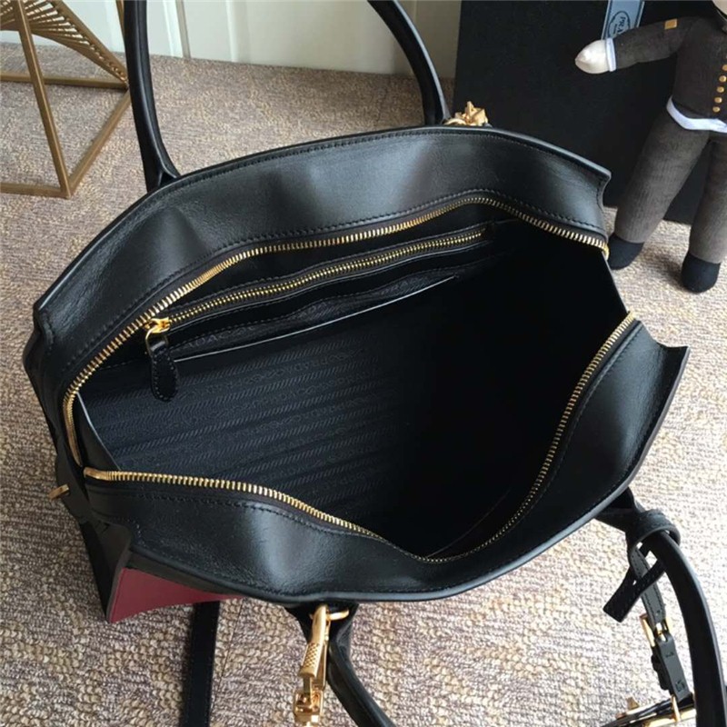 lBA047 Prada普拉達 小牛皮 拼色拼皮 手提肩包 酒紅