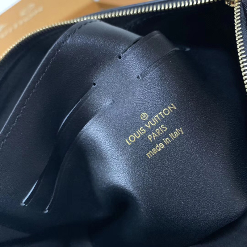 M63903 LV POCHETTE TUILERIES 手包 Monogram 帆布配小牛皮手包 LV手拿包