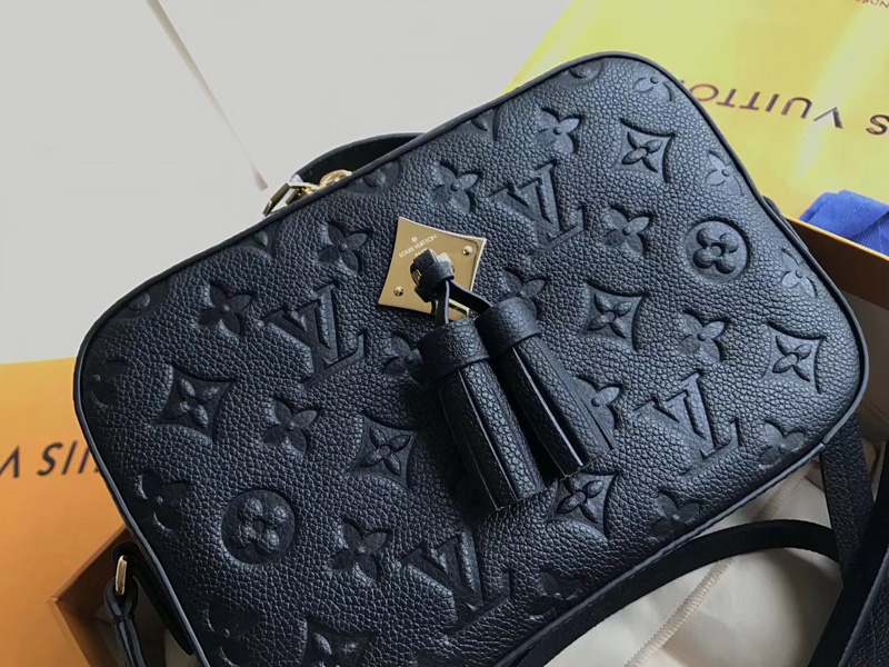 M44593 LV SAINTONGE 手袋 Monogram Empreinte 壓紋皮革女包 黑色