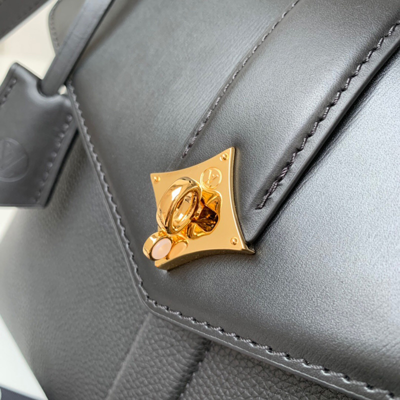 M53821 LV ROSE DES VENTS 小號手袋 LV掛鎖手提單肩包 黑色