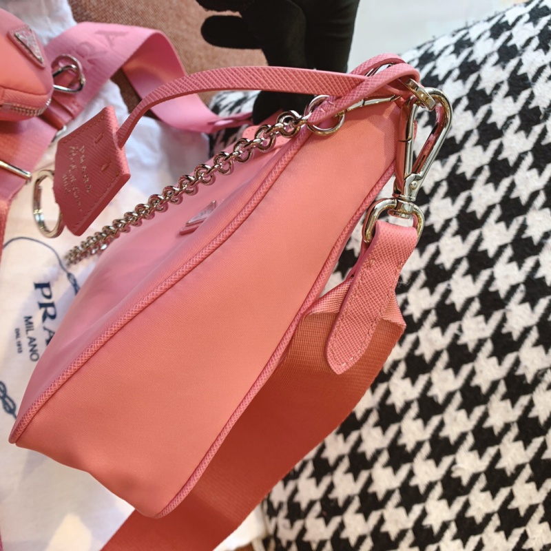 1BH204 Prada Re-Edition 2005 尼龍單肩包 普拉達三合一 粉色