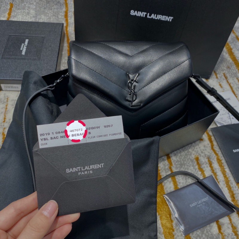 467072 YSL圣羅蘭Loulou Y形絎縫亮面黑色真皮小肩包 黑色黑扣