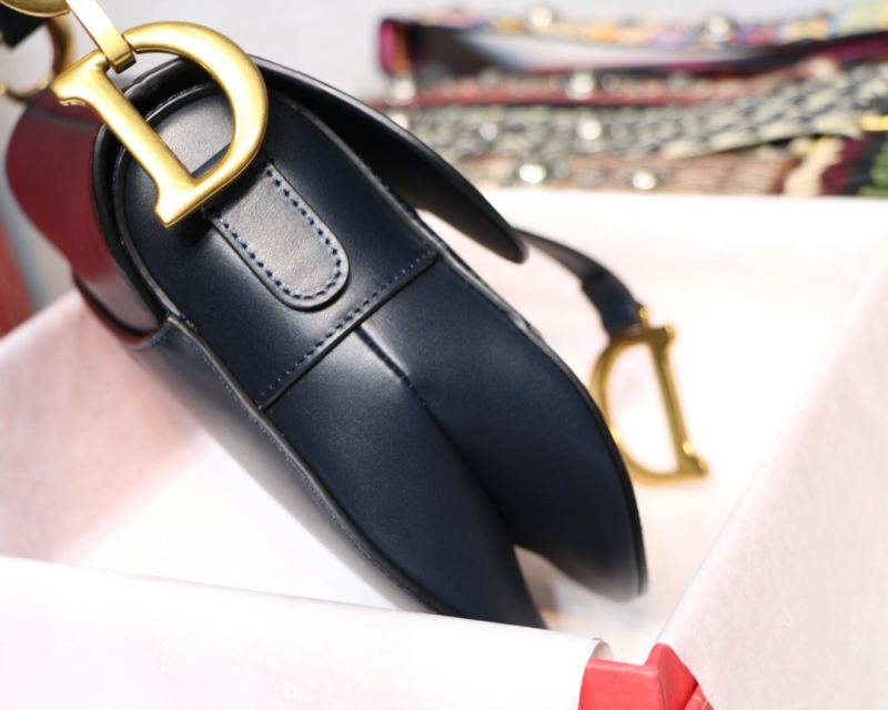 M0446 Dior Saddle小牛皮手提包 Dior馬鞍包 Dior女包 藍色