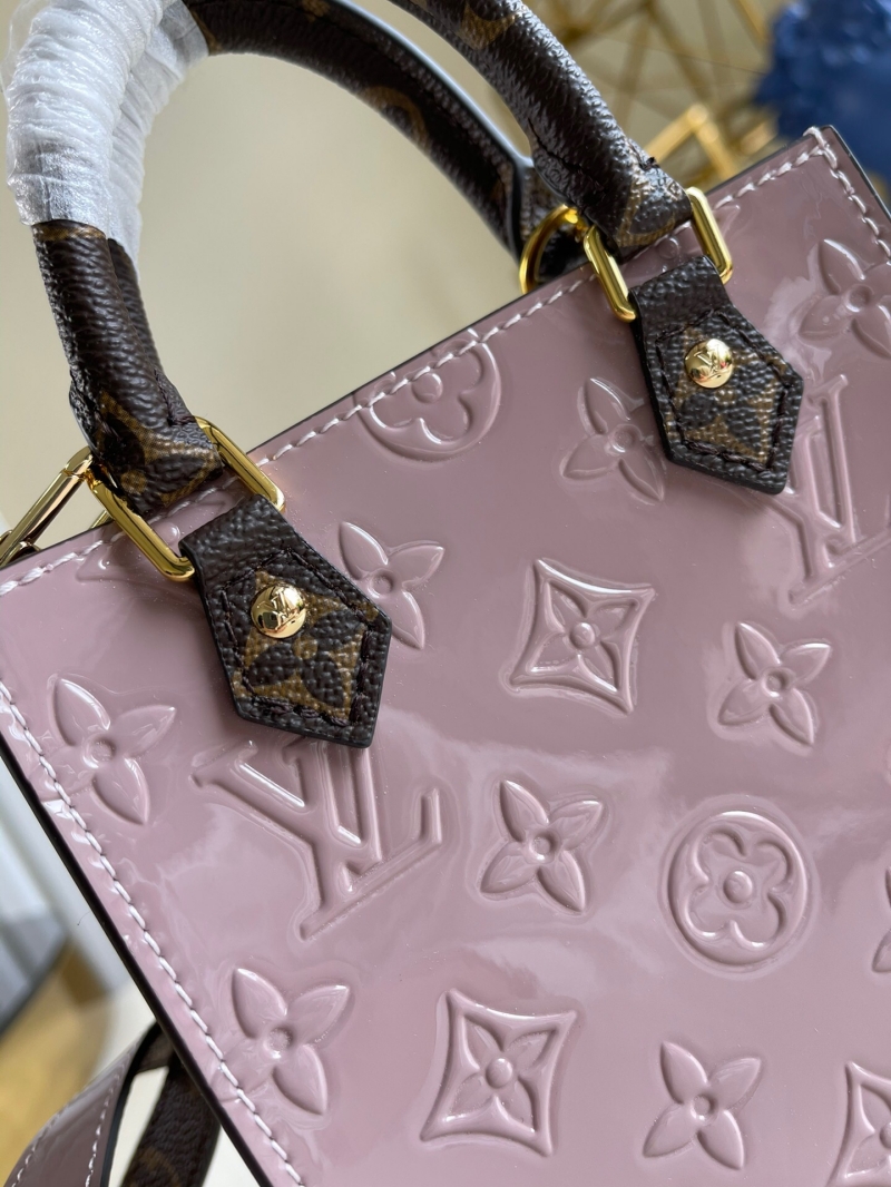 M90564 LV PETIT SAC PLAT 手袋 壓紋漆皮托特包 銀色