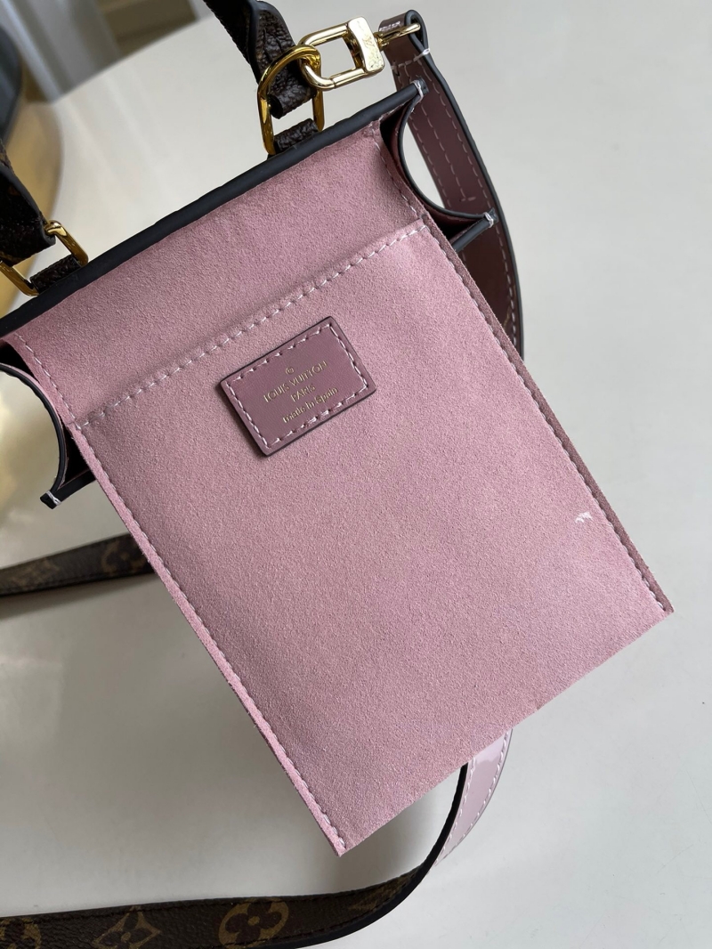 M90564 LV PETIT SAC PLAT 手袋 壓紋漆皮托特包 銀色