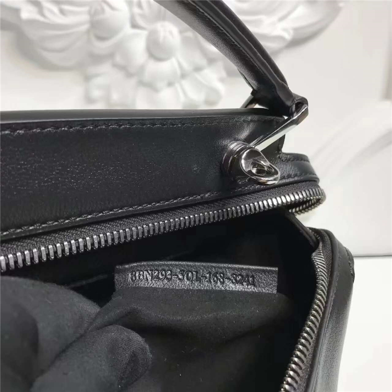 8776 FENDI 芬迪 小牛皮 褶皺波浪飾邊 手提單肩包 黑色