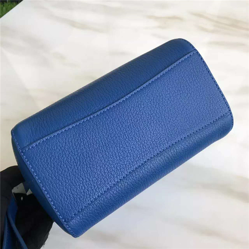 7788 Givenchy 紀梵希 優質小牛皮 手拿包 藍色