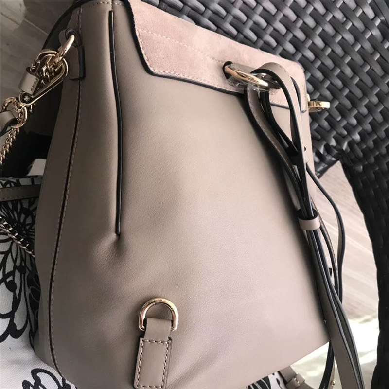 Chloe 珂洛伊 Faye backpack 牛皮配磨砂皮 圓環鏈條 大號雙肩包 大象灰