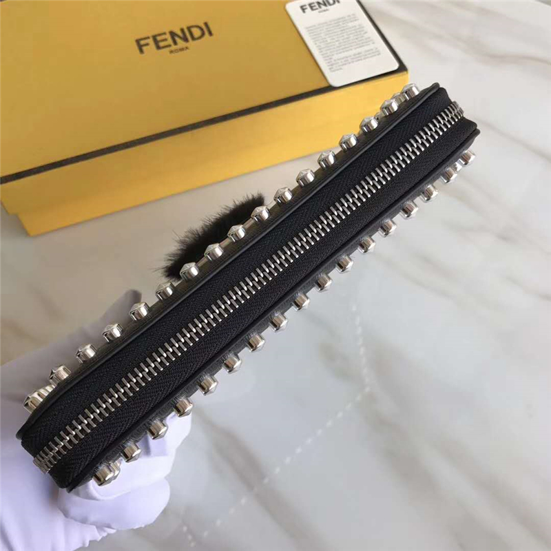 FENDI 芬迪 0299 FENDI公仔包 優質牛皮時尚錢包 芬迪錢包 黑色