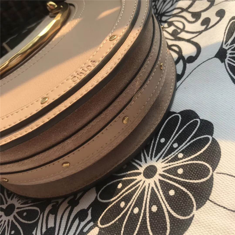 Chloe 蔻依 17秋冬 Pixie手環包 磨砂拼皮 圓形手提包 卡其色