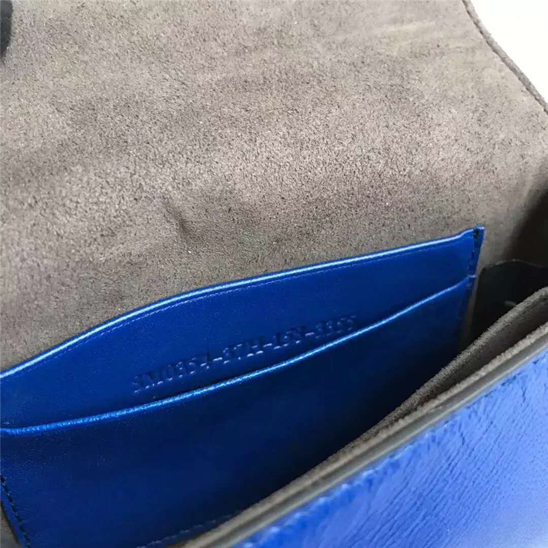 212 FENDI 芬迪 時裝秀MICRO BAGUETTE 翻蓋雙F 鏈條 手提斜挎包 藍色