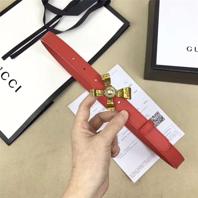 2008114899 Gucci 2017年新款 牛皮 金屬蝴蝶結飾釘 雙G帶扣 女式皮帶 紅色