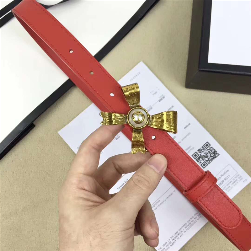 2008114899 Gucci 2017年新款 牛皮 金屬蝴蝶結飾釘 雙G帶扣 女式皮帶 紅色