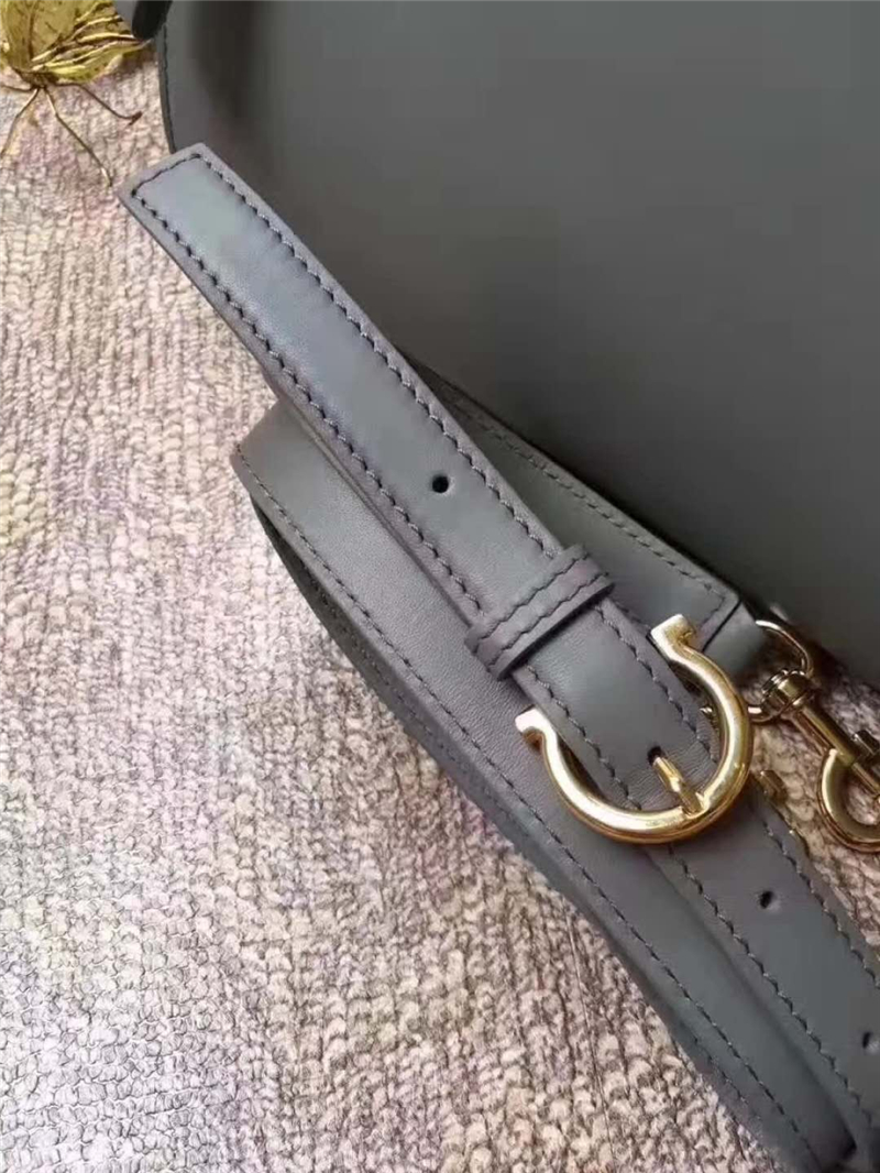 21F606 Ferragamo 菲拉格慕 大號Sofia包 金色鎖扣 手提肩包 灰色