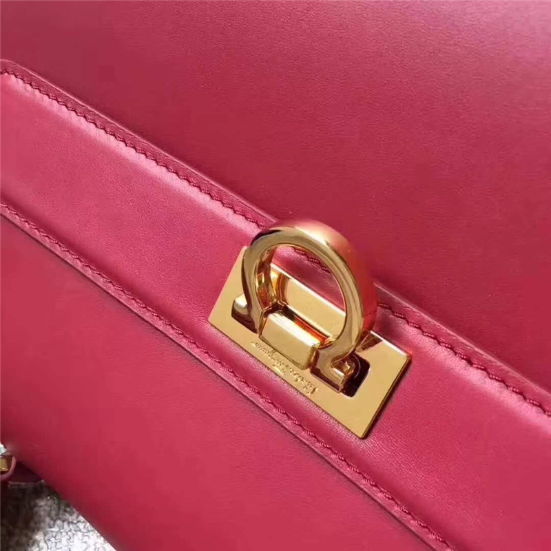 21F606 Ferragamo 菲拉格慕 大號Sofia包 金色鎖扣 手提肩包 酒紅色