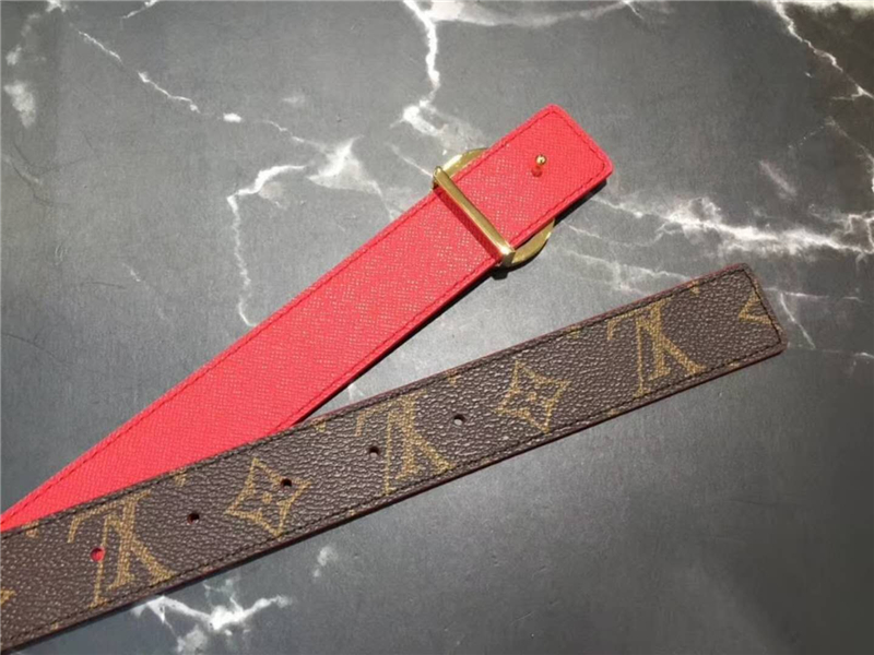 LV 新款 LV Circle 圓形LV字母 鋼扣 雙面腰帶 啡配大紅