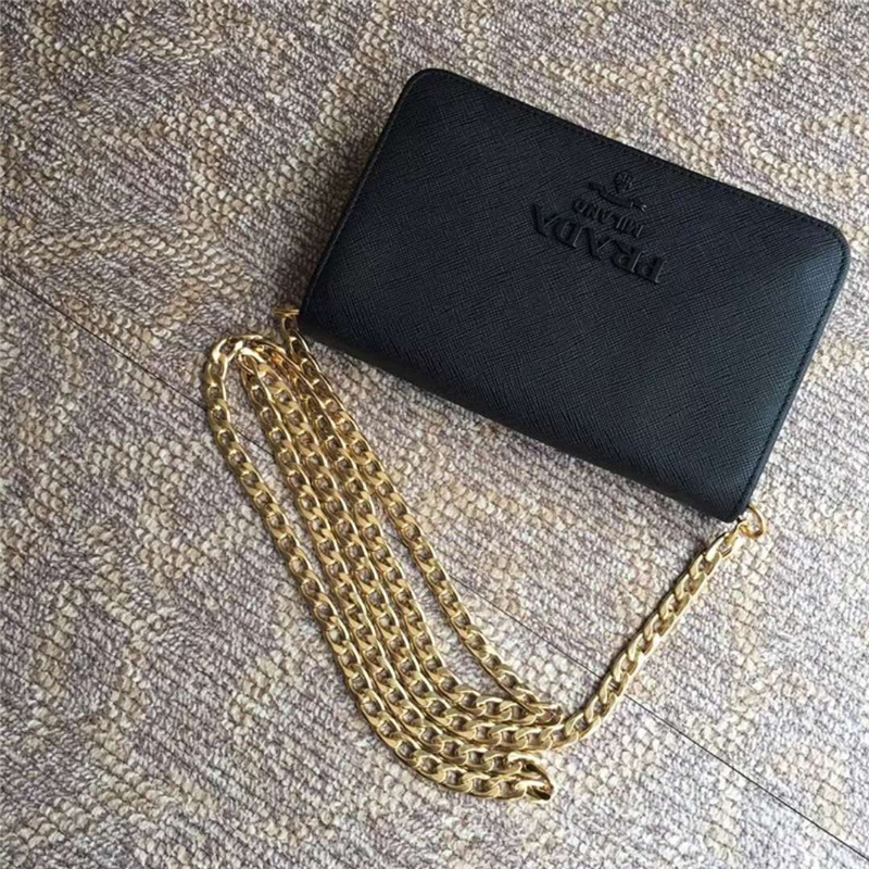 lBP012 Prada普拉達(dá) 春季新款 大嘜字 十字紋牛皮 鏈條包 黑色