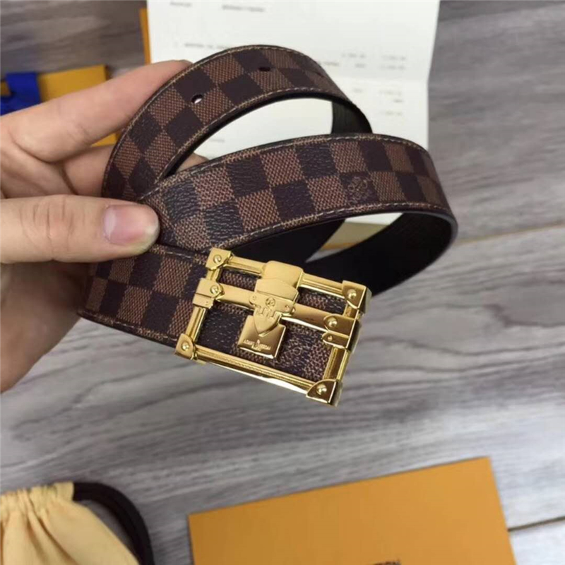 M9937 LV路易威登 私人定制版 3D立體搭扣 雙面雙色可用 棋盤格