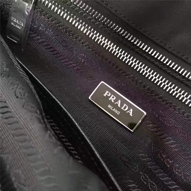 BR4102 Prada普拉達(dá) 降落傘布 嬰兒備用袋 大容量媽咪包 黑色