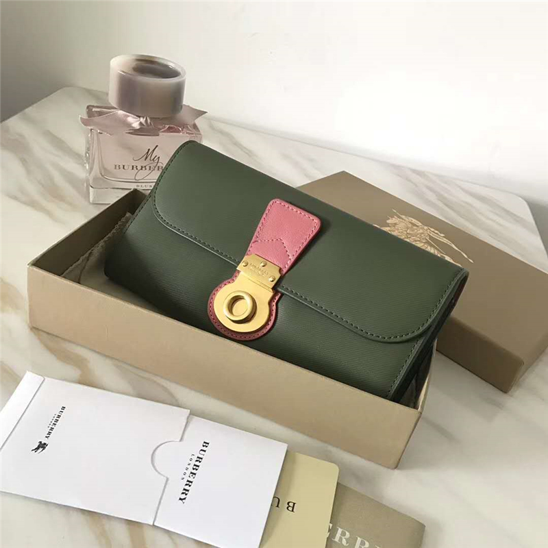 DK88 Burberry錢(qián)包 巴寶莉女包 皮革錢(qián)夾 Trench皮革