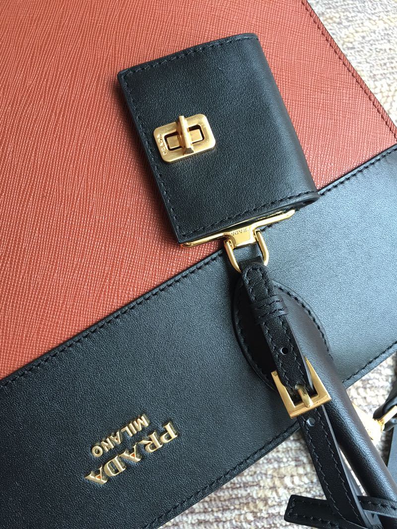 lBA047 Prada普拉達(dá) 小牛皮 拼色拼皮 手提肩包 紫檀