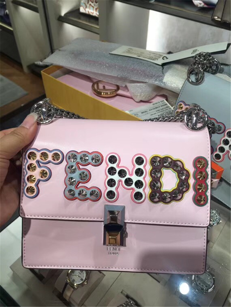 1381 FENDI芬迪 KANI翻蓋手袋 玻璃鉚釘 芬迪女包 斜背包包