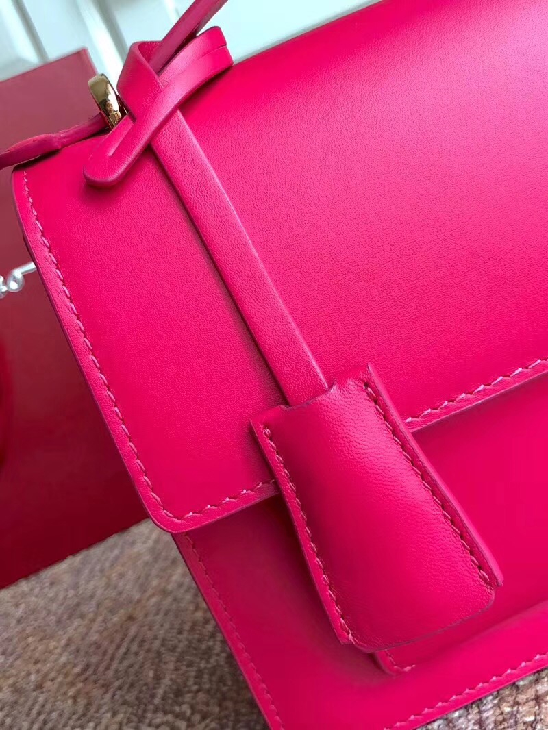 21G179 Ferragamo菲格拉慕 進口牛皮 Gancio鎖扣 20英寸 皮革襯里