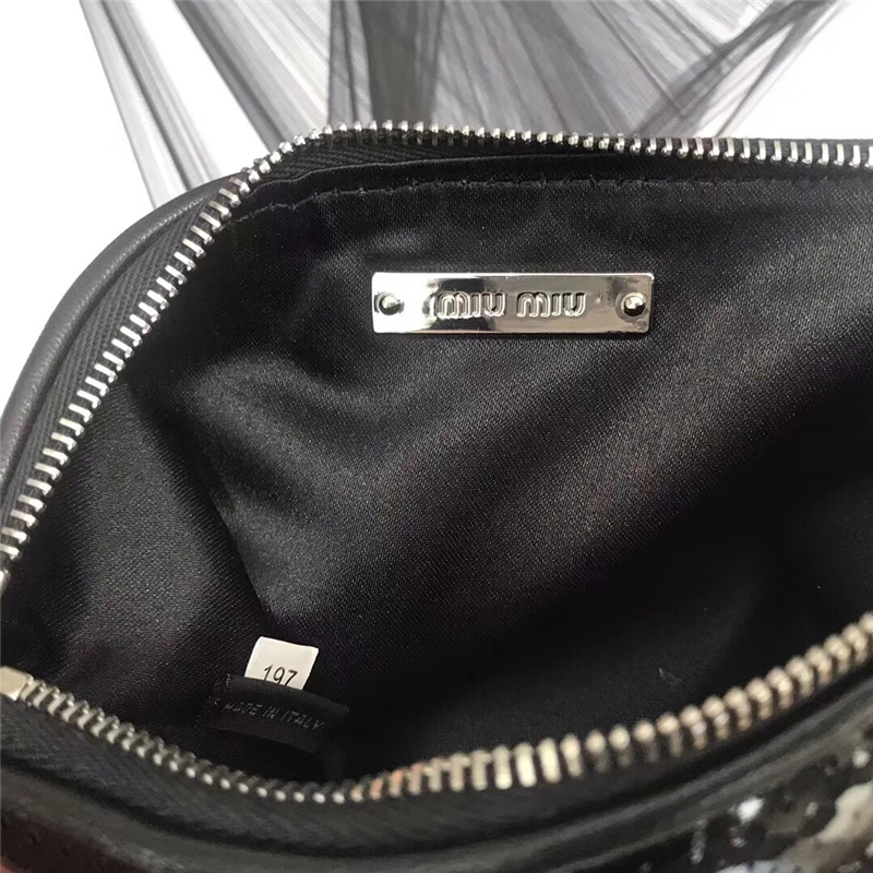5NH81C MIUMIU專柜新款 手工珠刺繡 亮片單肩手拿包 黑色