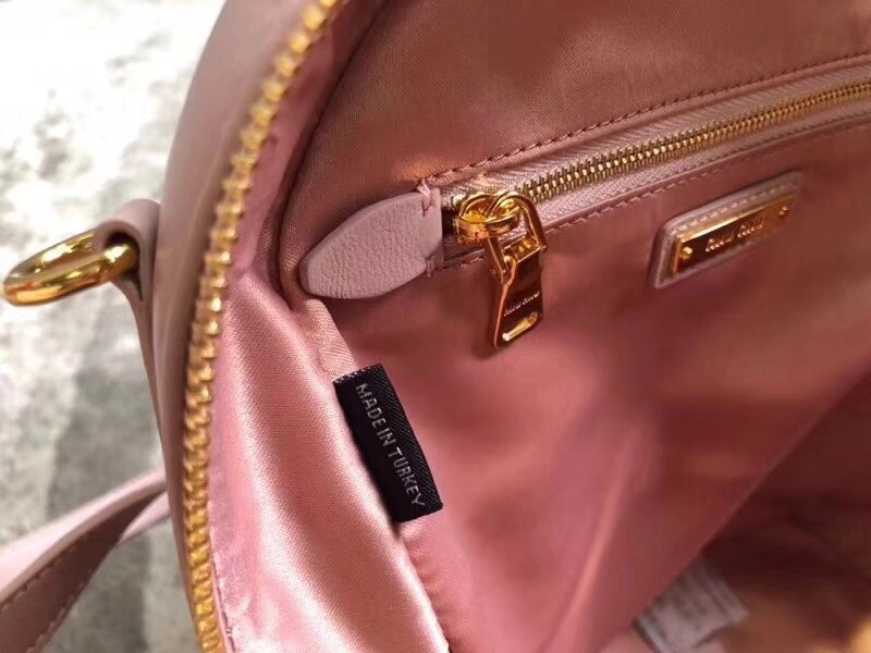 5BZ022 MIUMIU繆繆 專柜新款 提花凸紋羊皮 大號雙肩包 粉色