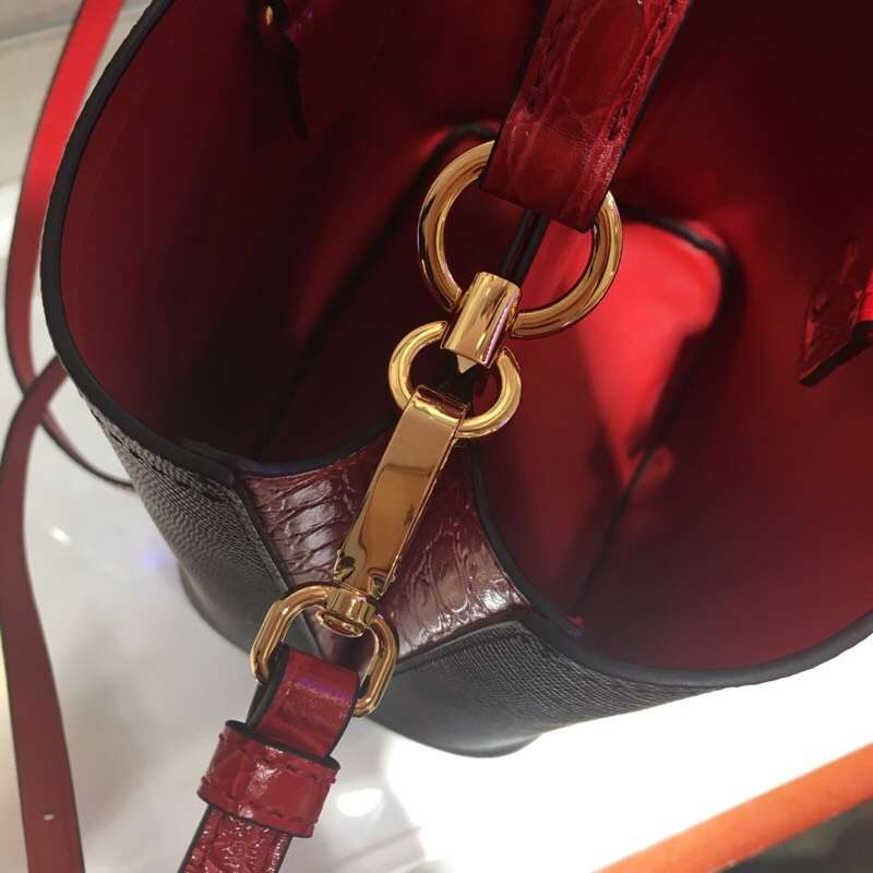 1BA212 Prada New Double 撞色鱷魚牛皮 普拉達手提包 黑拼紅