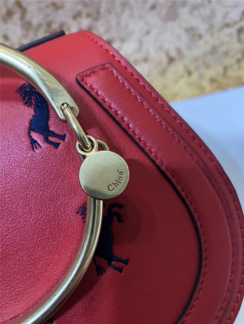 Chloe Nile IT包 進(jìn)口牛皮 小號(hào) 小馬刺繡圖案 手鐲式提手 珂洛伊手袋 紅色