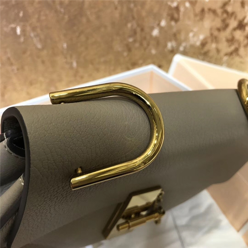 Chloe 珂洛伊 Chloe小豬包 小牛皮荔枝紋 海外原單 Chloe女包 灰色