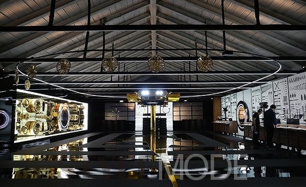 卡地亞Juste un Clou系列藝術設計展。