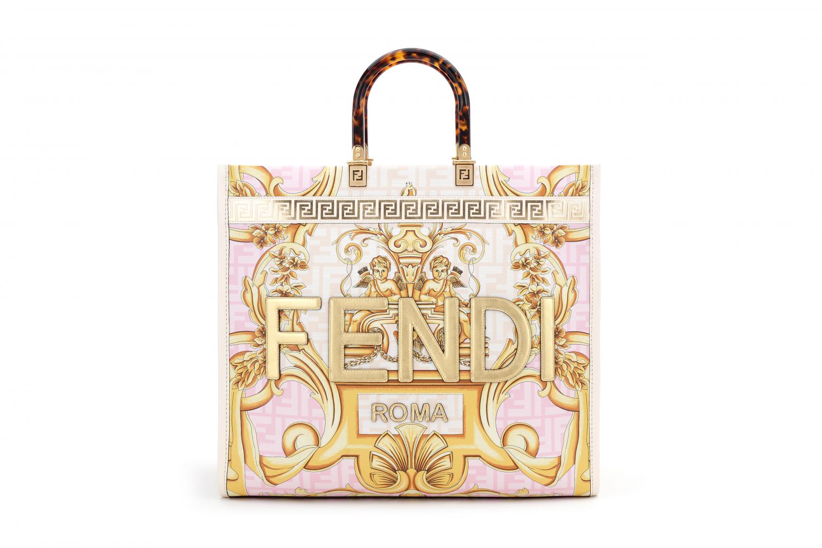 Versace By Fendi聯名款搶先看!7款Fendace系列包推薦,富豪金、粉嫩老花、華麗印花…時髦百搭決不能錯過-5