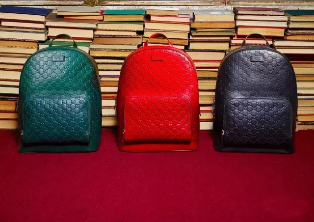 Gucci Signature牛皮印花系列雙肩包 Gucci Signature牛皮印花系列雙肩包