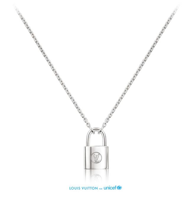 潮叔吳秀波首次巴黎看秀,最愛充滿童趣的旅行箱